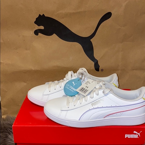 Puma Shoes - Brand new! 💎 Puma Sneakers 🤍
